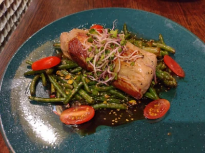 Fotka Steak z bravčovej panenky s teriyaki a sezamom