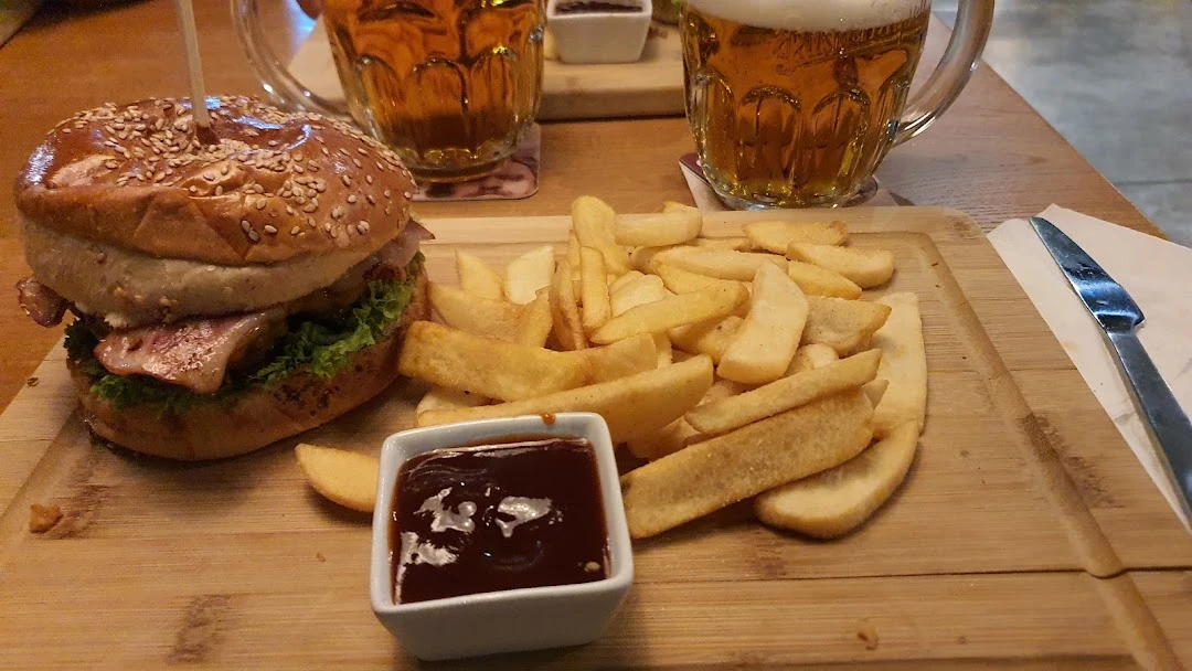 Fotka Hamburger a hranolčeky