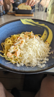 Fotka Aglio olio s krevetami a parmezánom