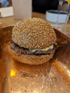 Fotografia jedla Klasik Burger