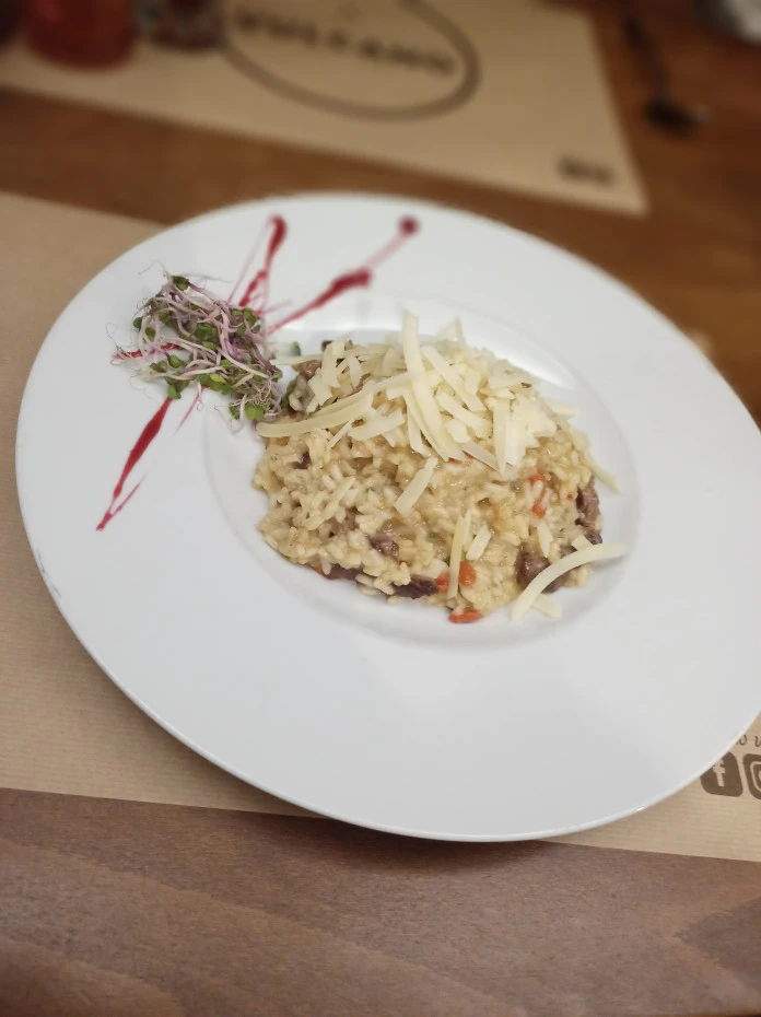 Fotka Risotto goji e pezzi di manzo