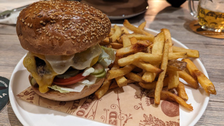 Fotka jedla Burger