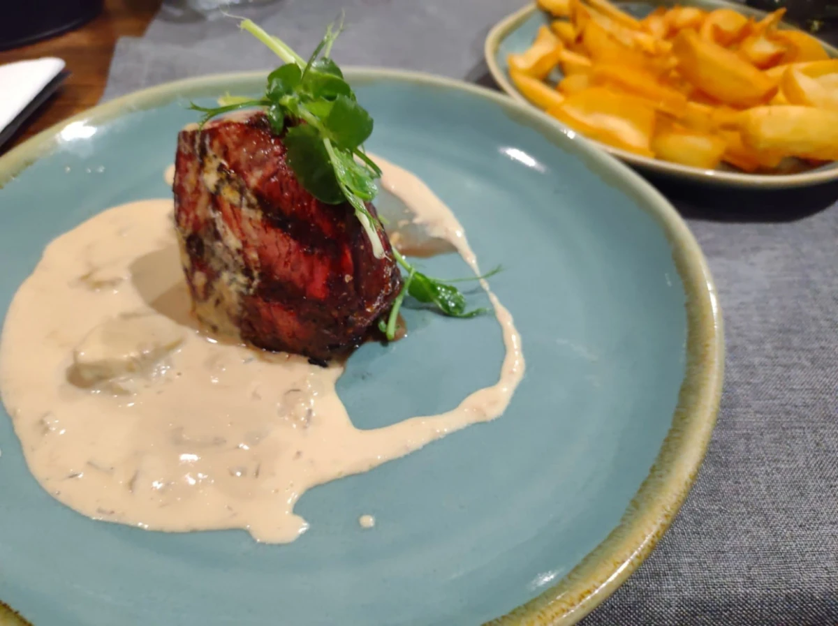 Fotka Steak OHIO, dubáková omáčka