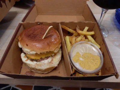 Fotka jedla Burger Simple
