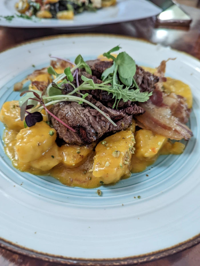 Fotka Tekvicové gnocchi s hovädzím steakom