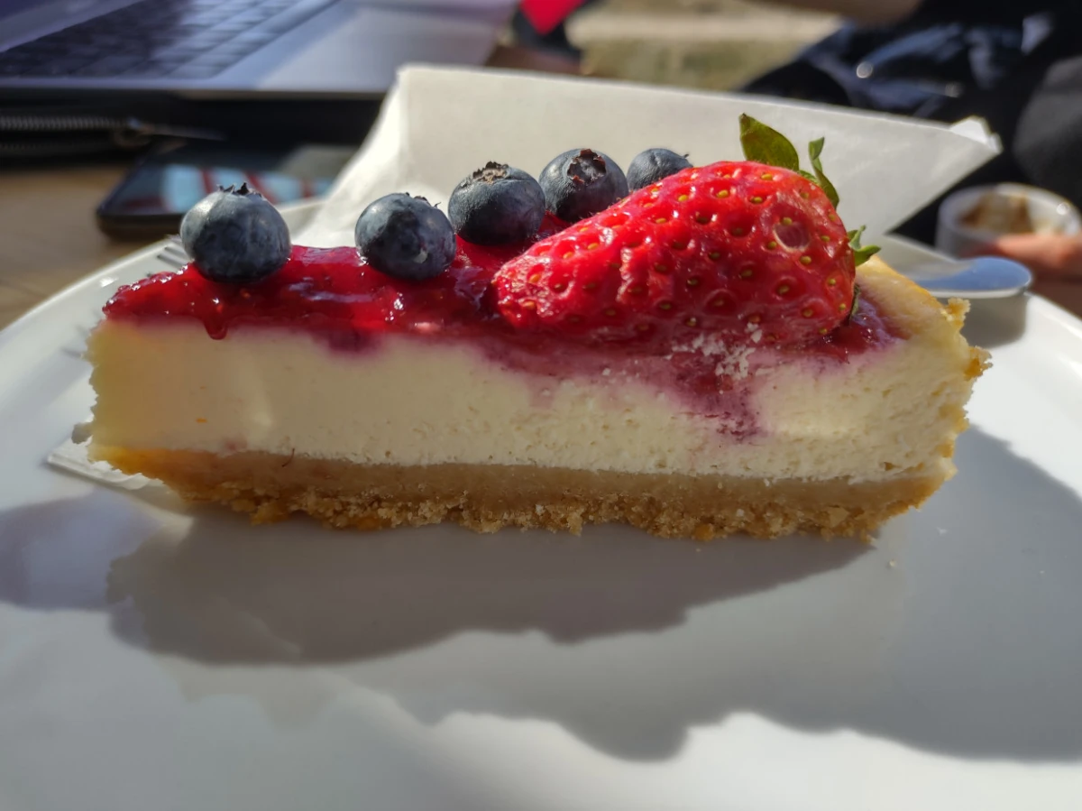 Fotka Cheesecake s lesným ovocím