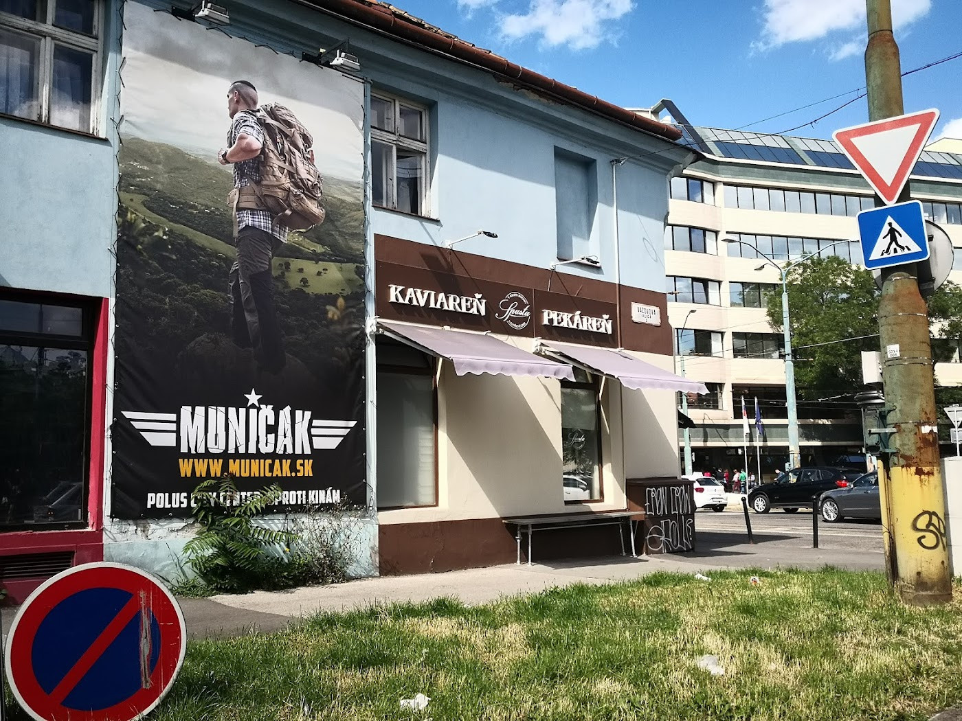 Foto reštaurácie