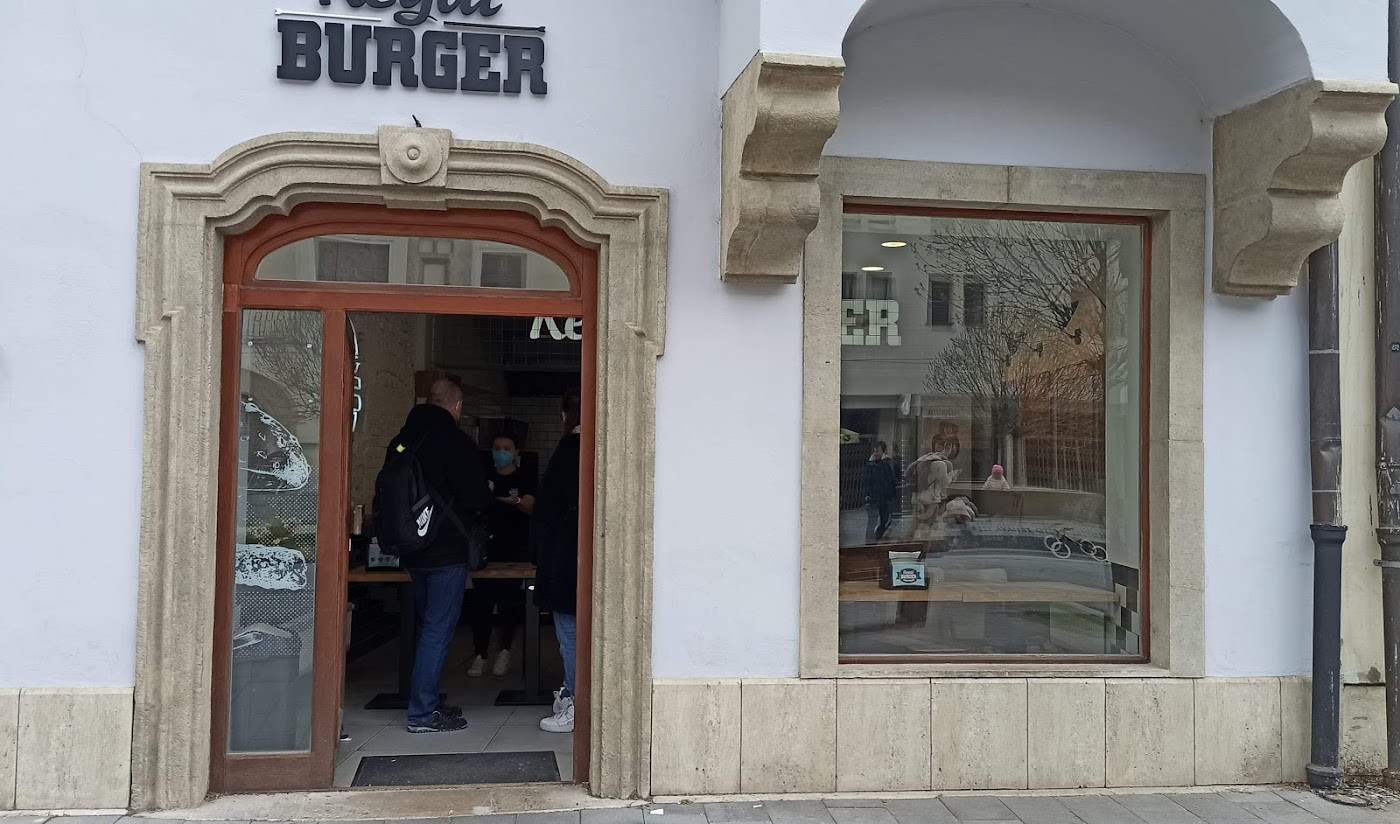 Foto reštaurácie