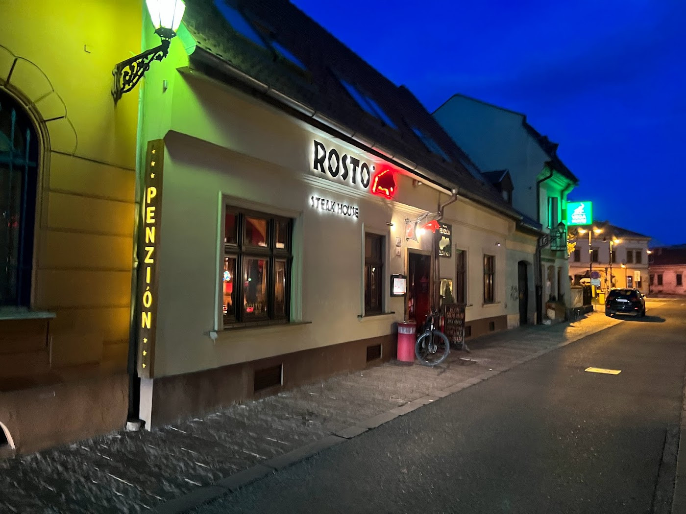 Foto reštaurácie