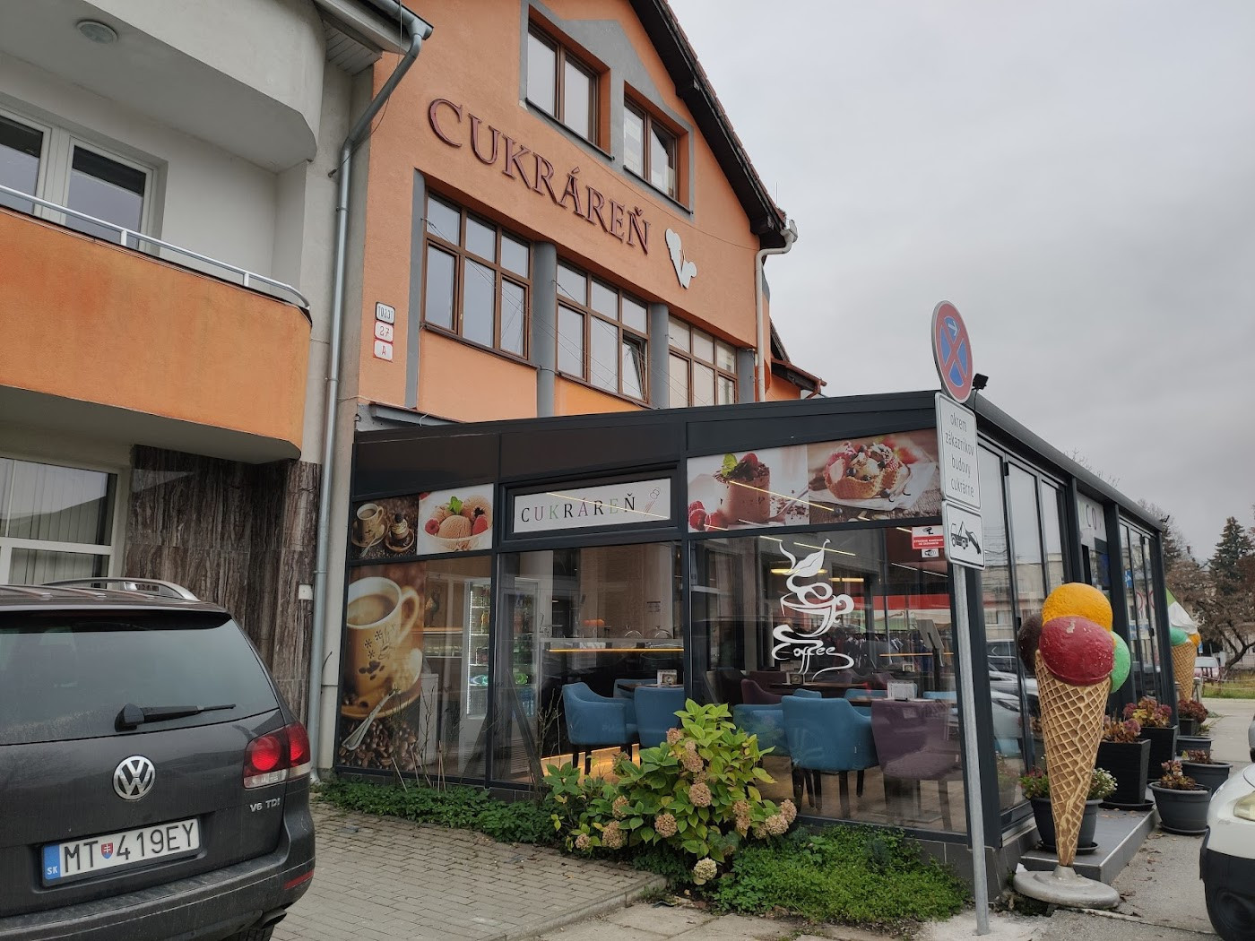 Foto reštaurácie