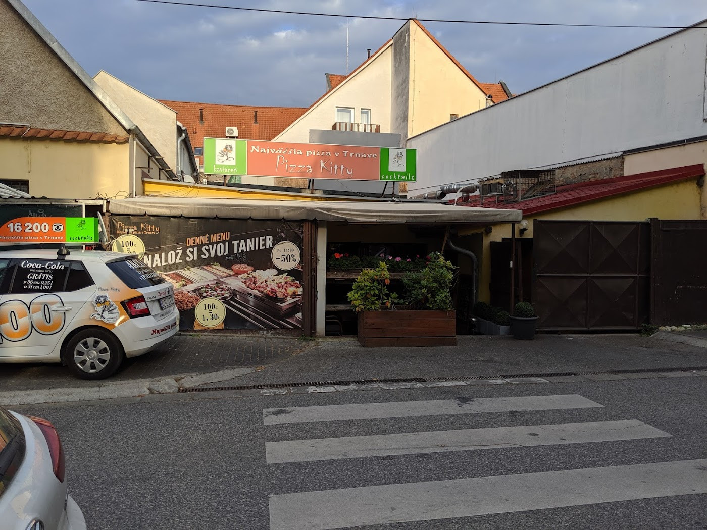 Foto reštaurácie