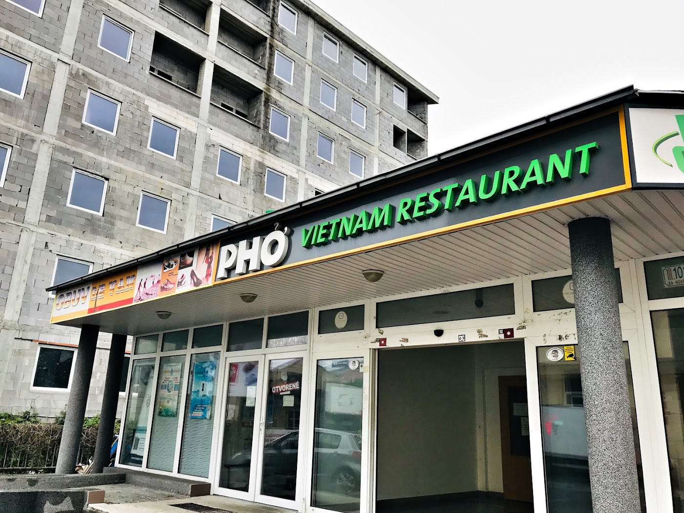 Foto reštaurácie