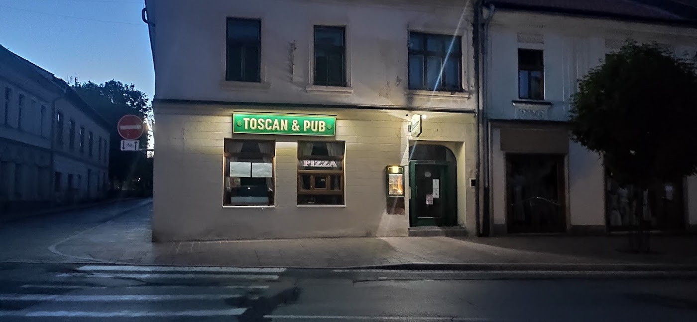 Foto reštaurácie