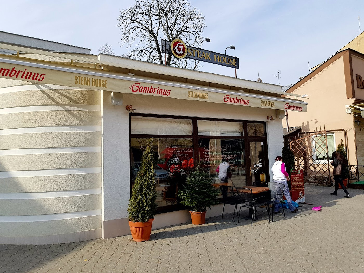 Foto reštaurácie