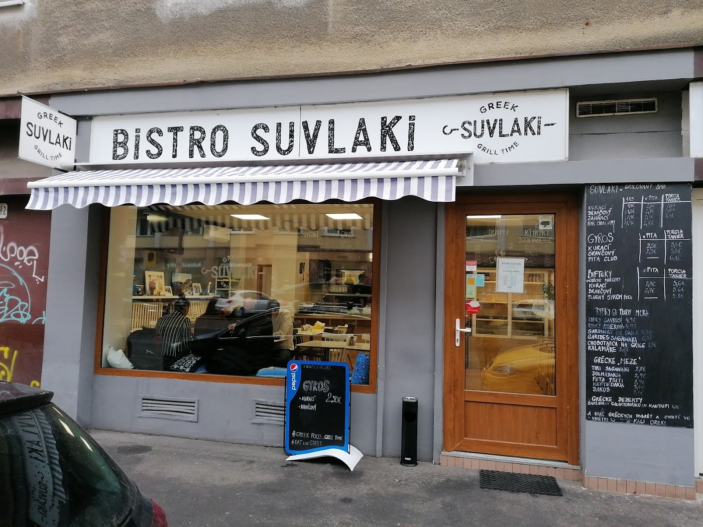 Foto reštaurácie