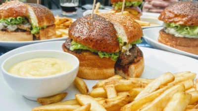 Cosmoburgers - reštaurácia