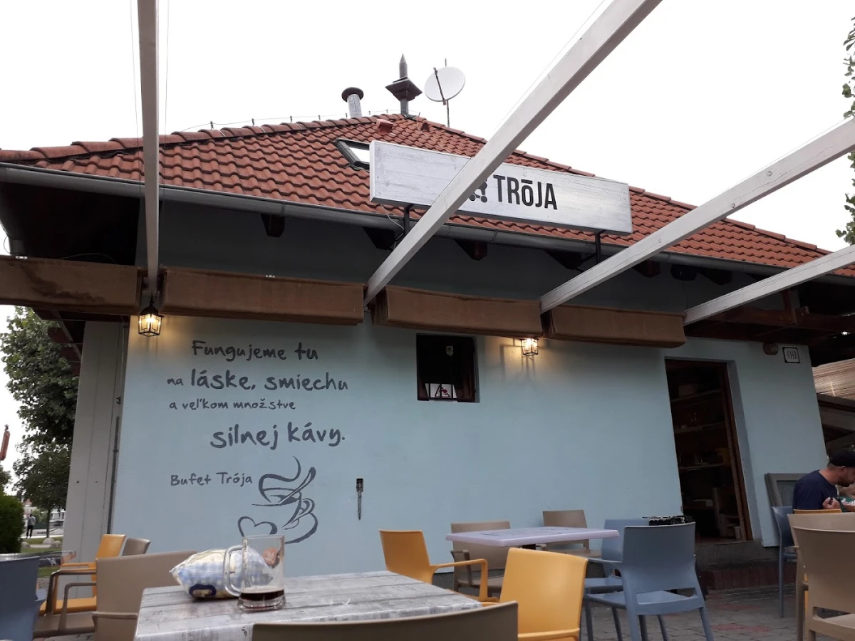 Bufet Trója