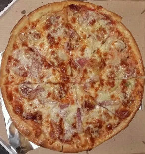 MaL Pizza Handlová - reštaurácia