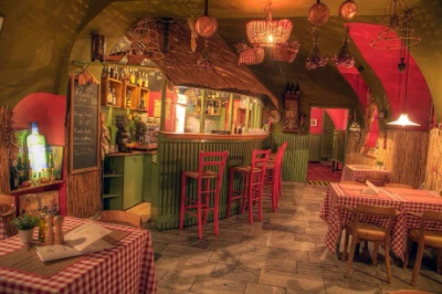 Pizzeria Zvon - reštaurácia