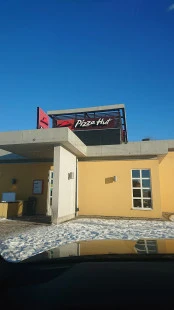 Pizza Hut Örebro - reštaurácia