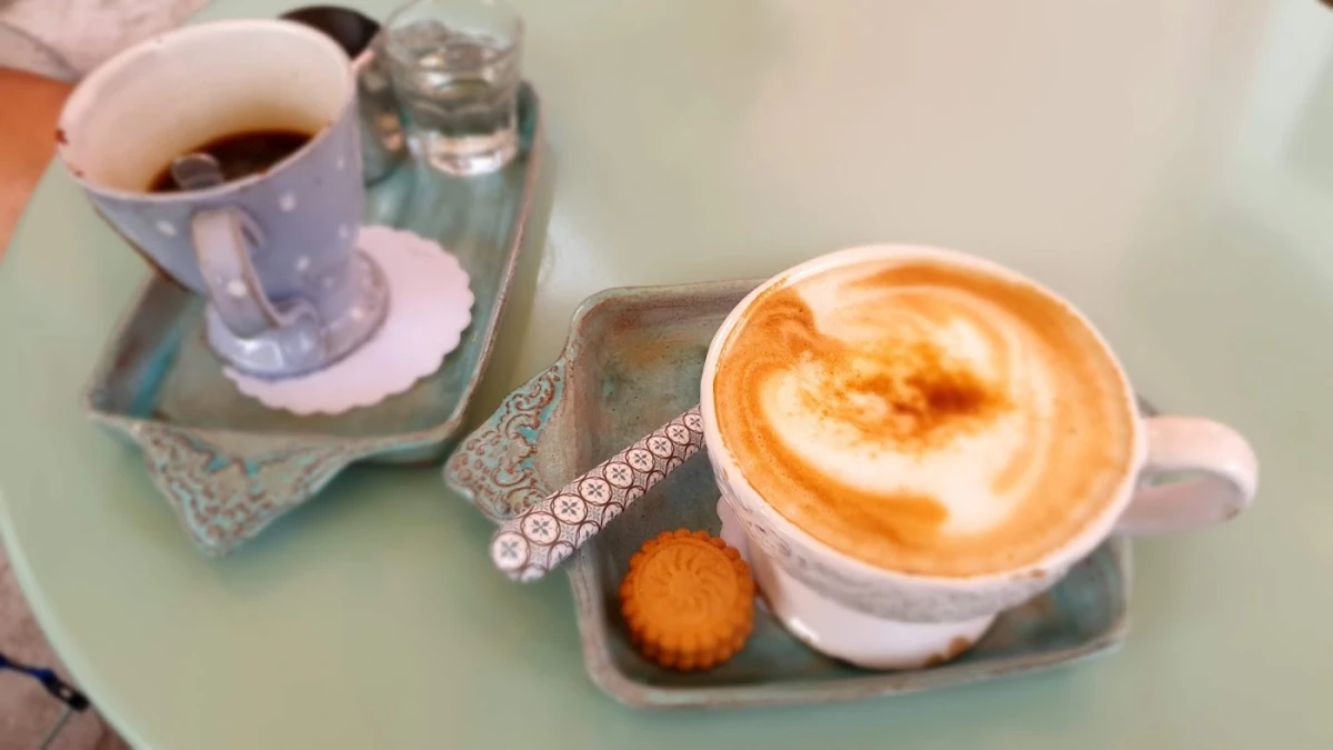 Café Bistro chez les Moustiques