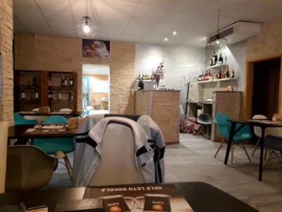 Pizzeria Rosticceria Tropea - reštaurácia