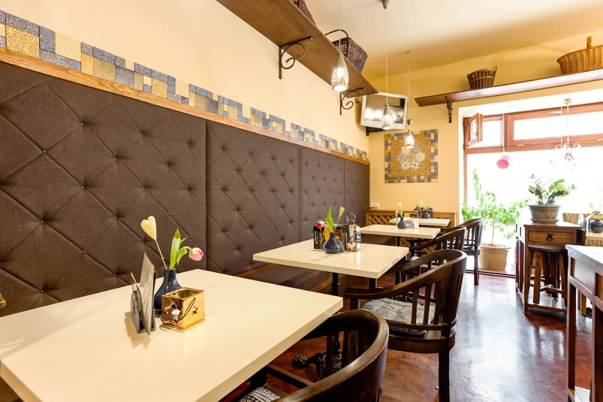 Cafe Gusto
