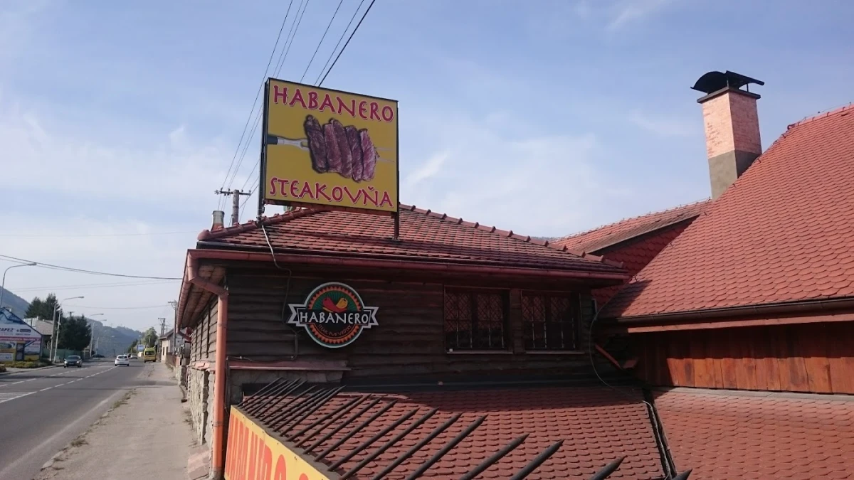 Habanero Steak Pub