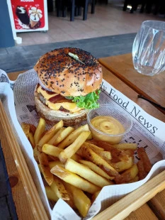 Paradajz Bistro - reštaurácia