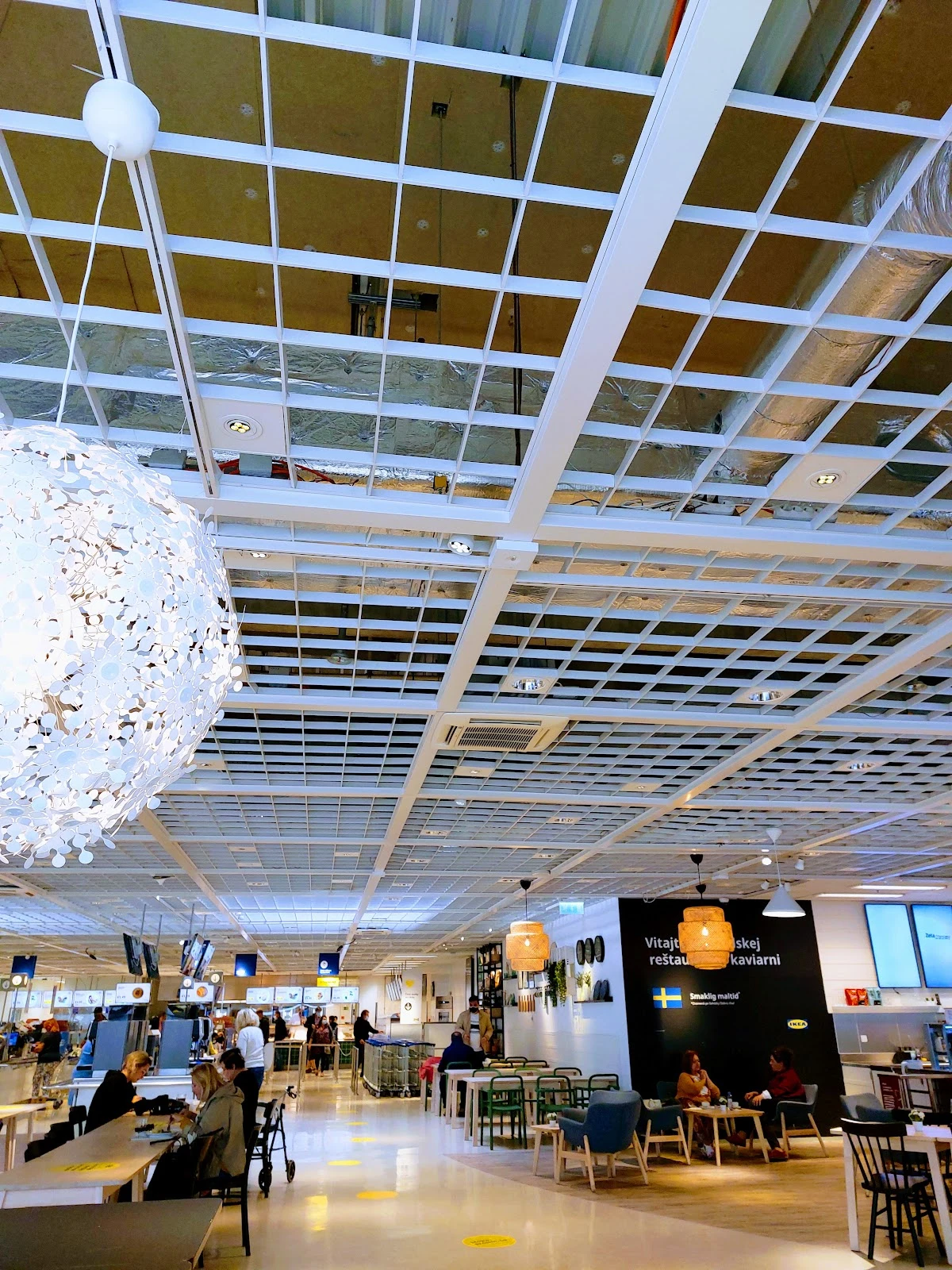 IKEA - reštaurácia