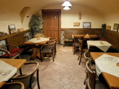 Pivnice u Kozla - reštaurácia