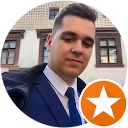 Autor hodnotenia Erik Mesároš