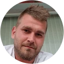 Autor hodnotenia Michal Pecháček