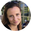 Autor hodnotenia Mária Čahojová